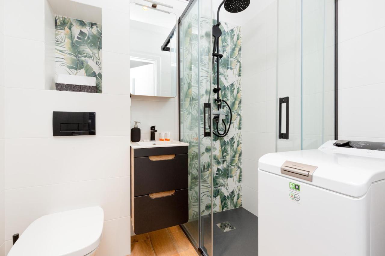 Studio Apartment Ochota Siemienskiego By Noclegi Renters Warsaw Luaran gambar