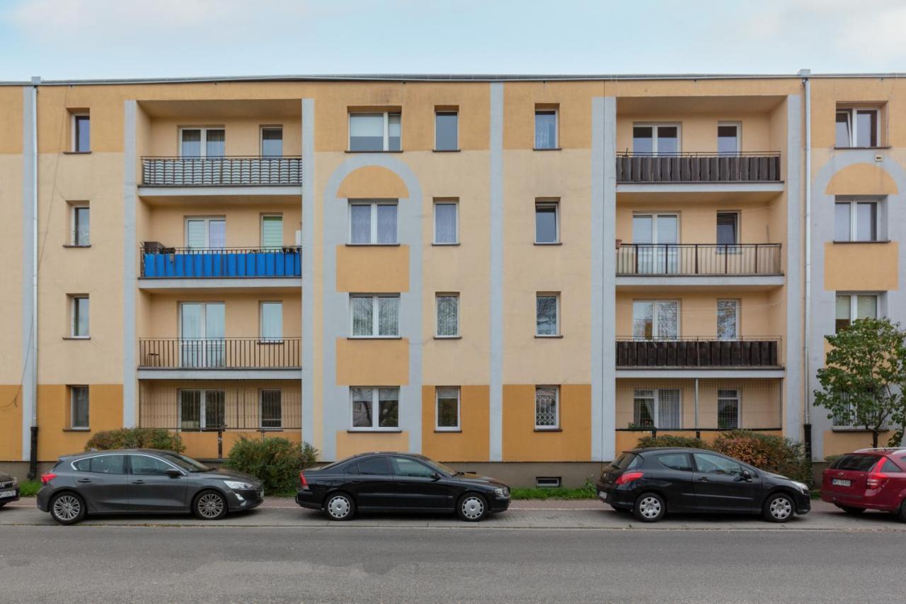 Studio Apartment Ochota Siemienskiego By Noclegi Renters Warsaw Luaran gambar